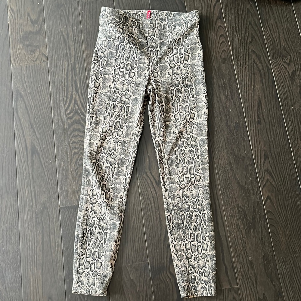 Spanx M Leopard Print - image 1